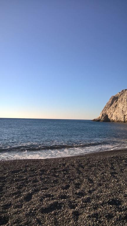 Era Tefra Villa Exo Gonia Ruang foto